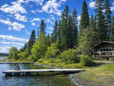HiHium Lake Fishing Resort – Lakeside Fishing Resort, Canada