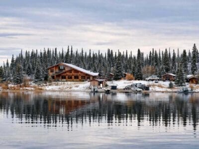 Lake Louise Lodge – Glennallen, Alaska, USA