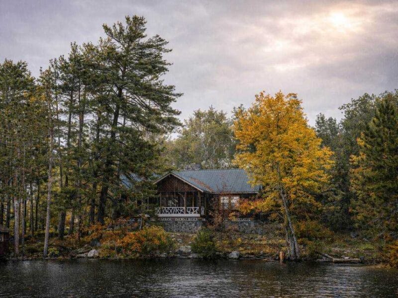 Sunset Country Outfitters – Fishing on Rainy Lake, Canada