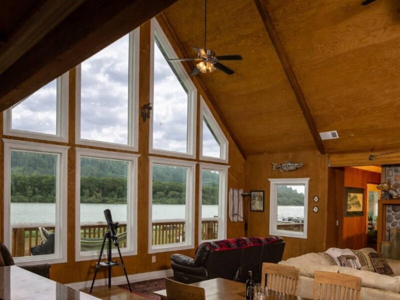 The Lodge at Gold River – Premier Fishing Base, BC, Canada